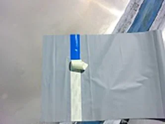 アルミウイング車センターシート出張修理の様子1